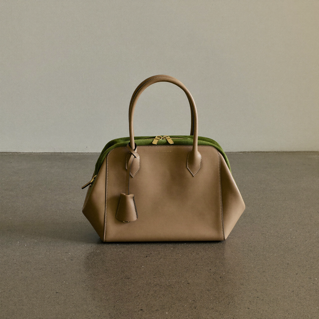 British Mode Women's Bags