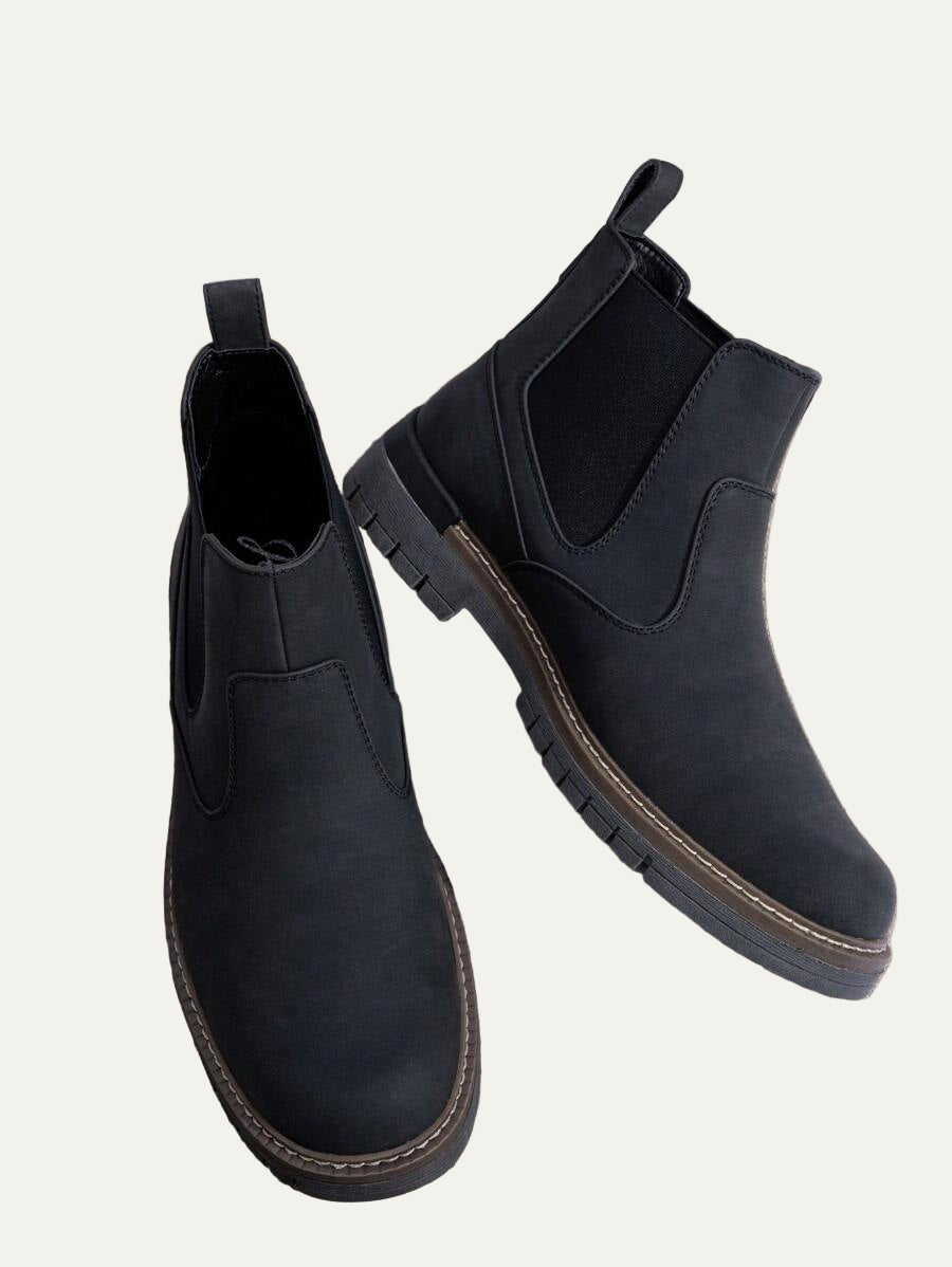 Mens Chelsea Boots with Lug Sole Durable Design