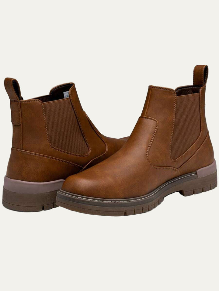 Mens Chelsea Boots with Lug Sole Durable Design