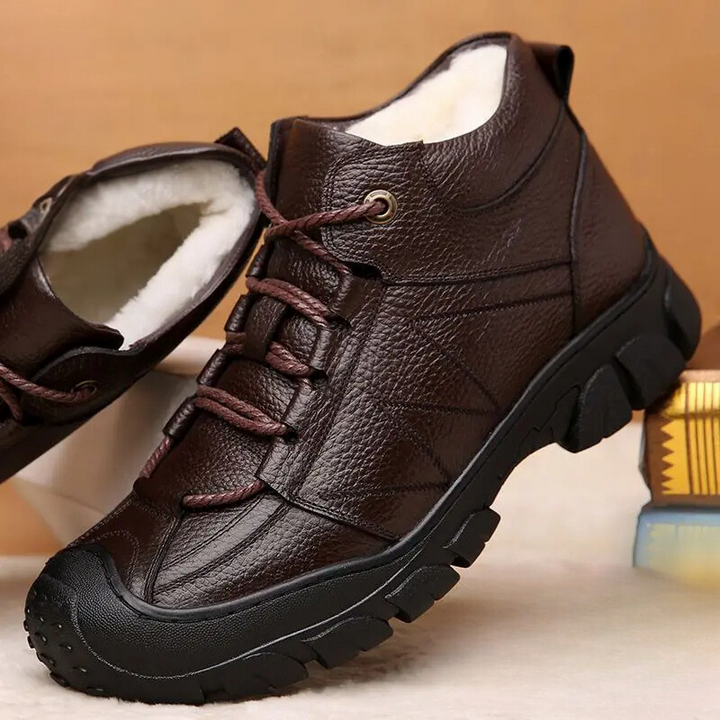 Mens Hiking Shoes Vegan Leather Comfortable Fit