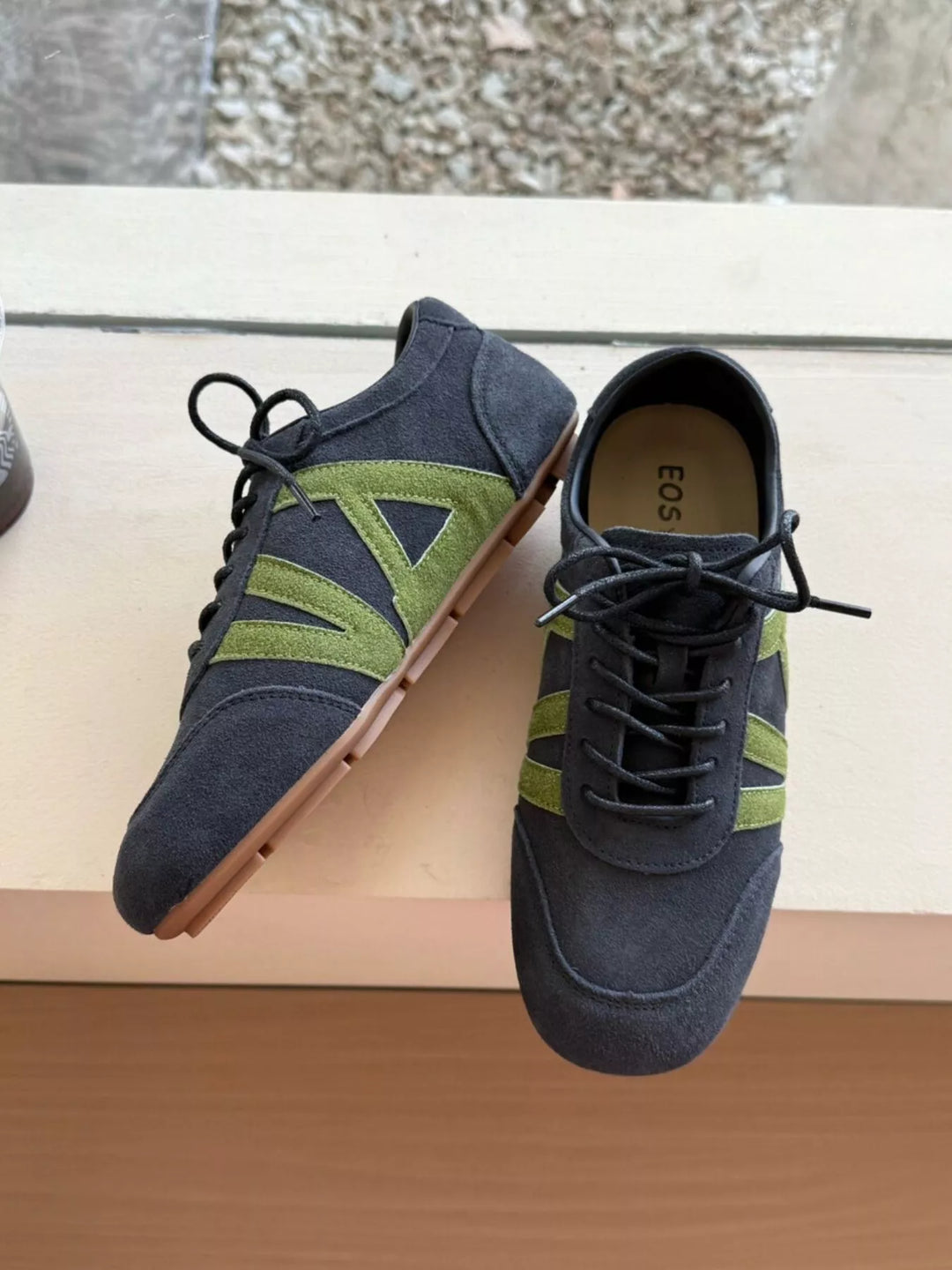 Unisex Low Top Running Shoes Comfortable Fit - BritishMode