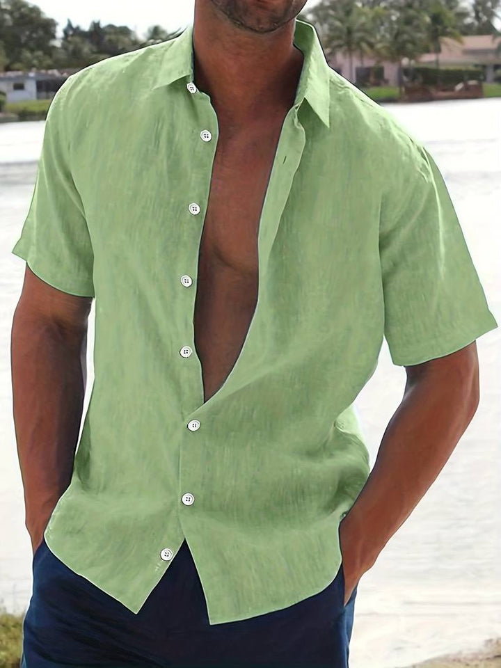 Mens Short-Sleeve Shirt Comfortable Fit