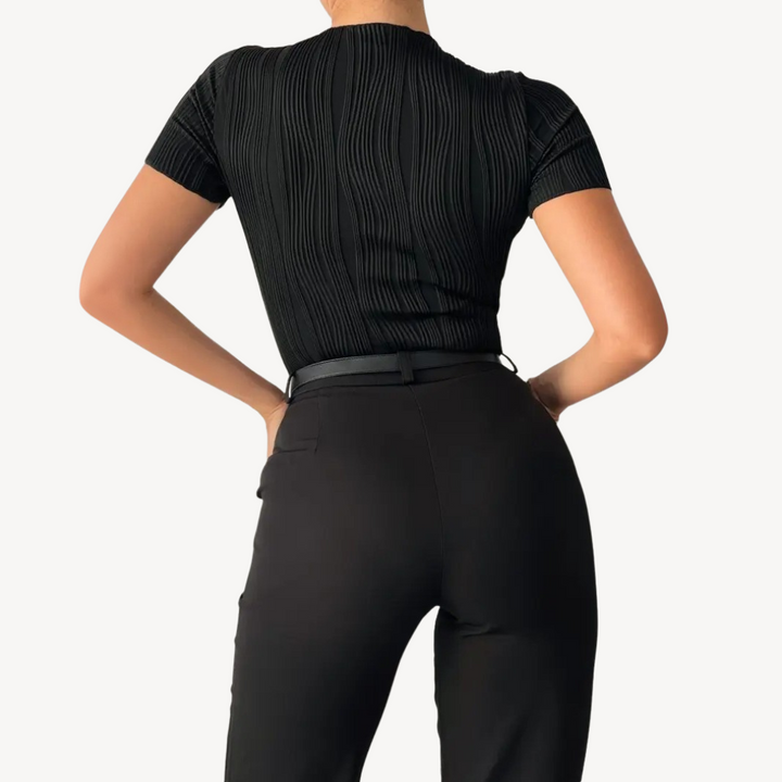 Womens Ribbed Sculpting Top Slim Fit