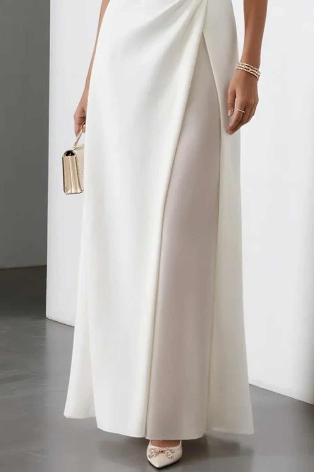 Womens Maxi Dress Sculpted Fit Elegant Style