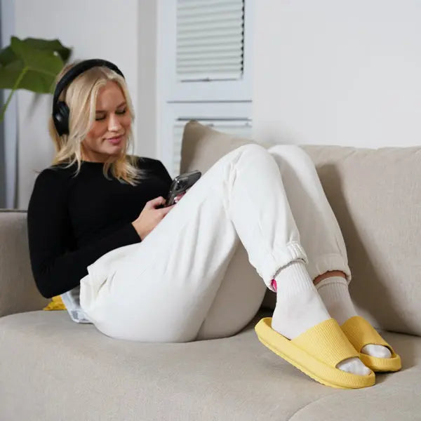 Unisex Slide Sandals Cloud-Like Comfort Soft Foam