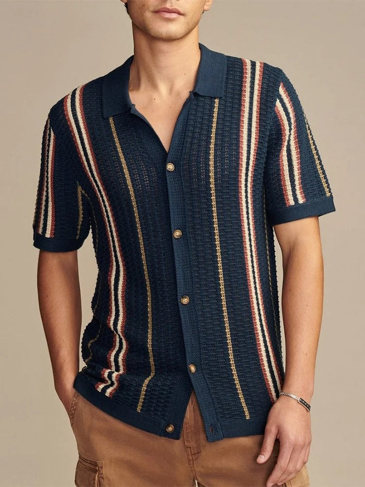 Mens Classic Button-Front Shirt Regular Fit