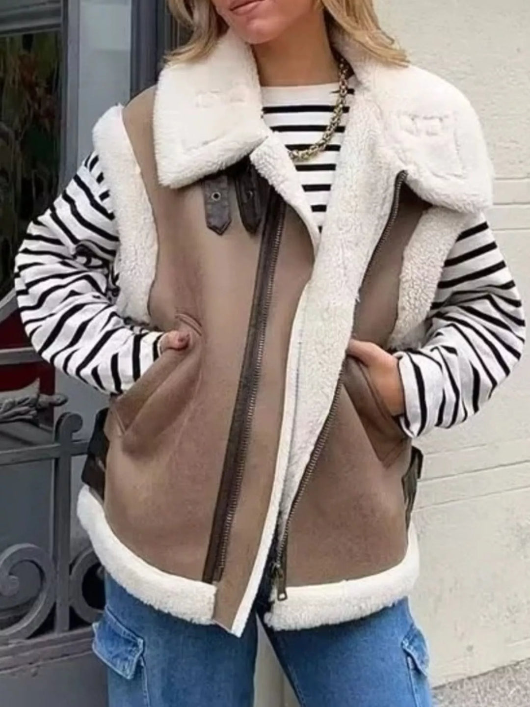 Unisex Puffer Vest with Fuzzy Lining Sleeveless