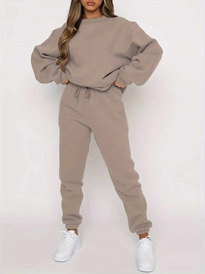 Unisex Two-Piece Tracksuit Oversized Comfortable Urban Style