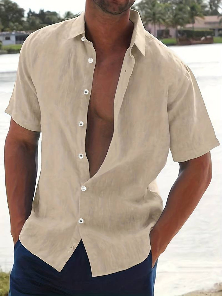 Mens Short-Sleeve Shirt Comfortable Fit