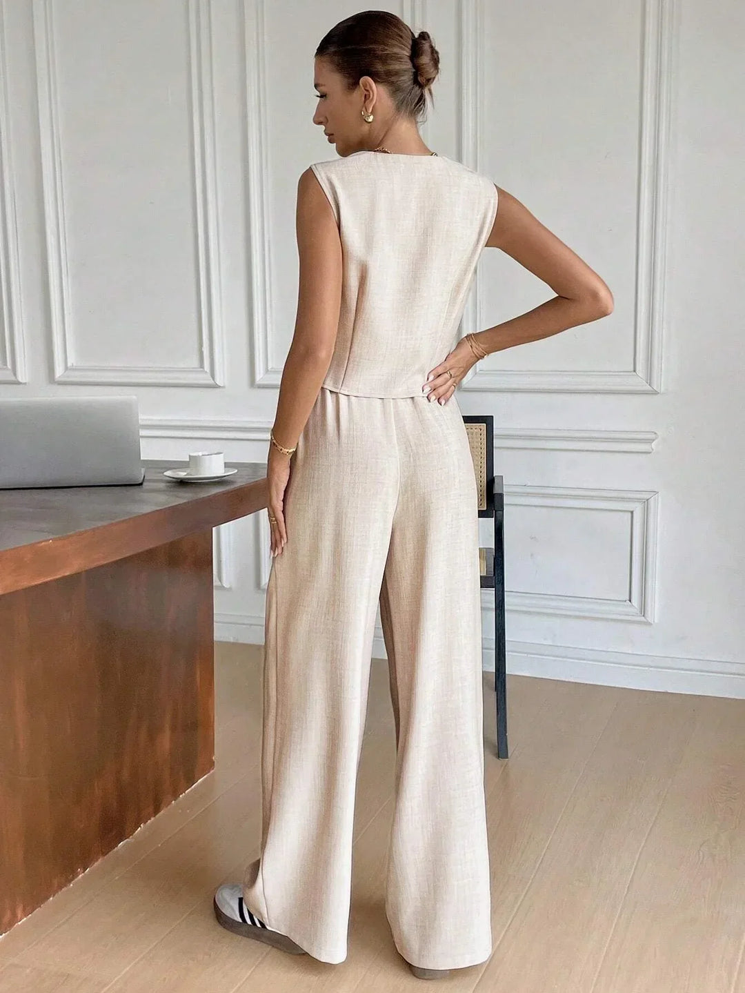 Womens Sleeveless Vest and Wide-Leg Pants Set