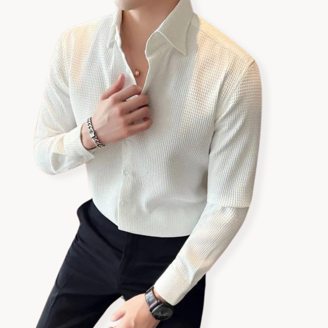 Mens Lightweight Blend Shirt with Point Collar and Shape Retention