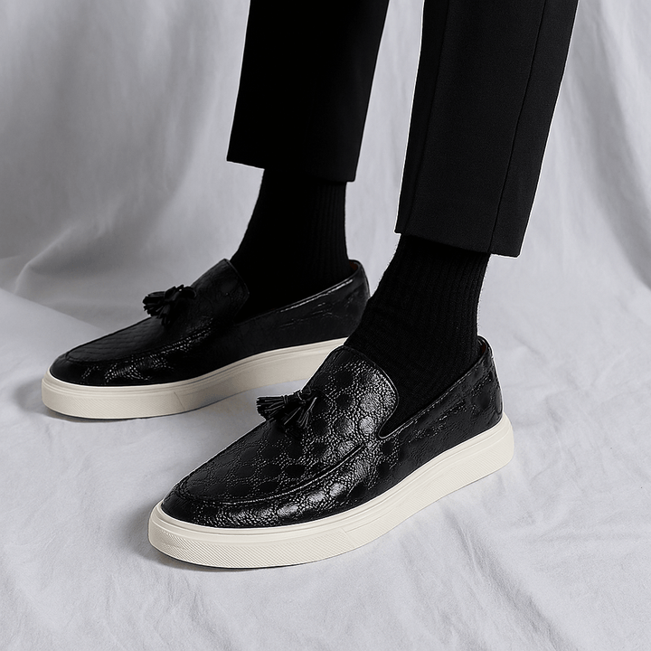 Mens Casual Leather Shoes with Tassel Detail