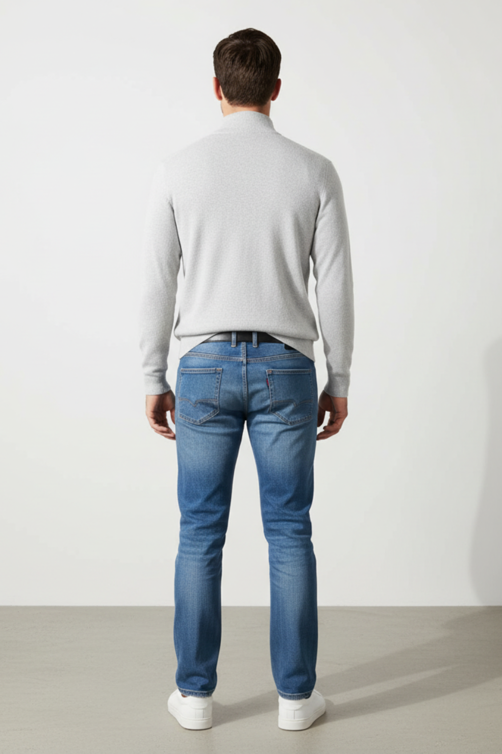 Mens V-Neck Sweater Merino Wool Soft Fit