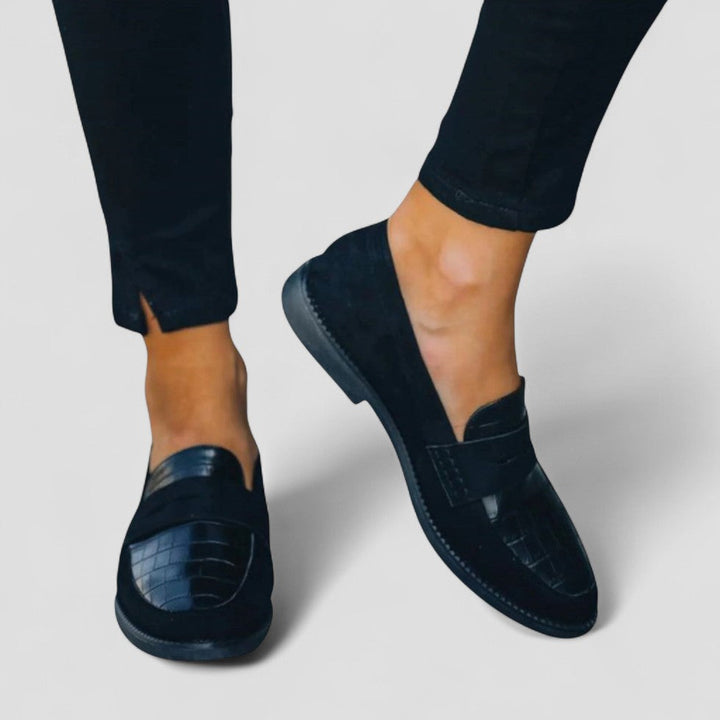 Womens Flats Vintage Cowhide Leather