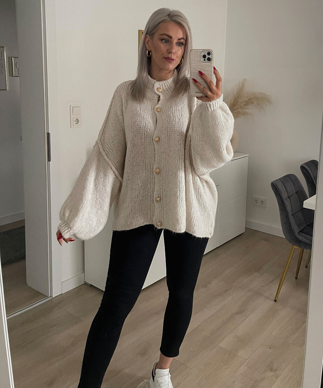 Womens Oversized Knit Cardigan Relaxed Fit