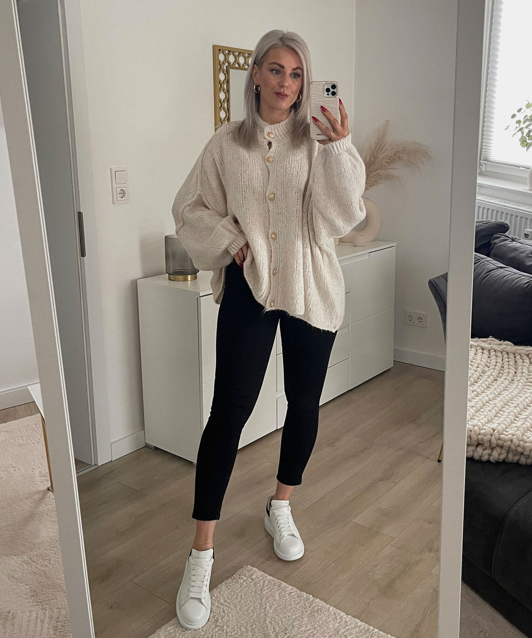 Womens Oversized Knit Cardigan Relaxed Fit