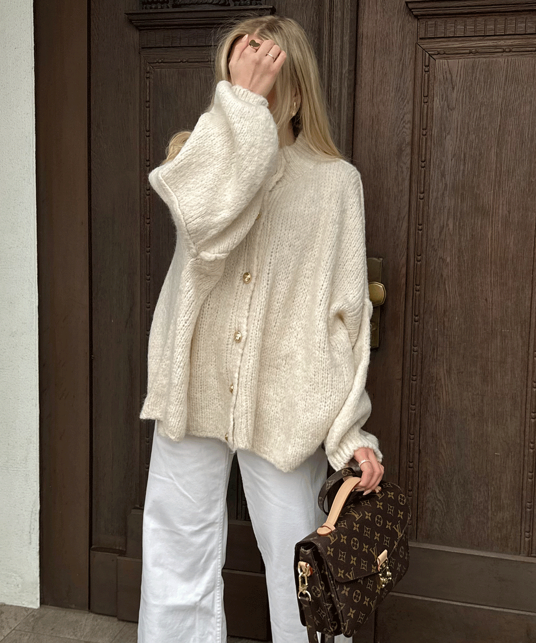 Womens Oversized Knit Cardigan Relaxed Fit