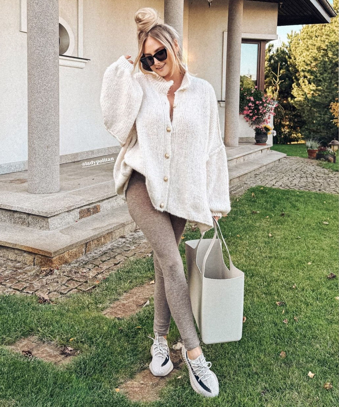 Womens Oversized Knit Cardigan Relaxed Fit