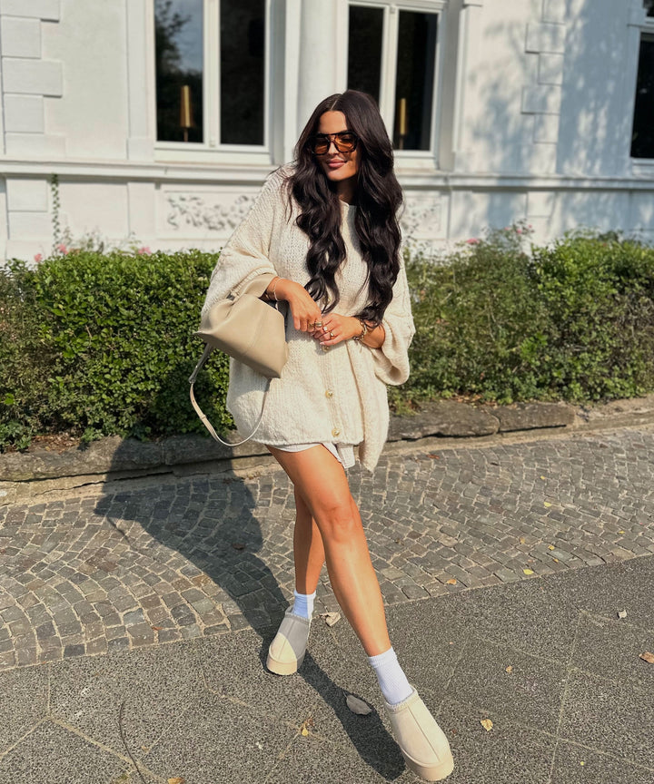 Womens Oversized Knit Cardigan Relaxed Fit