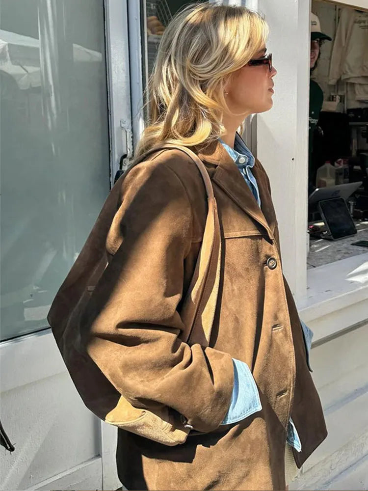 Womens Coat with Finish Stylish Fit
