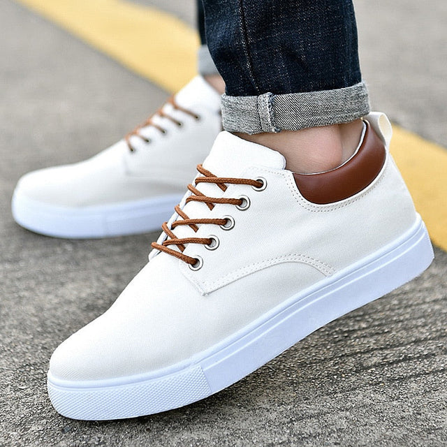 Mens Casual Sneakers Chic Style