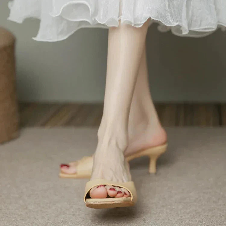 Womens Heeled Shoes Classic Fit