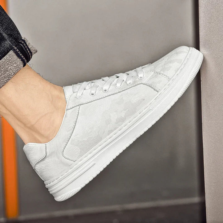 Unisex Sneakers Casual Comfortable Fit