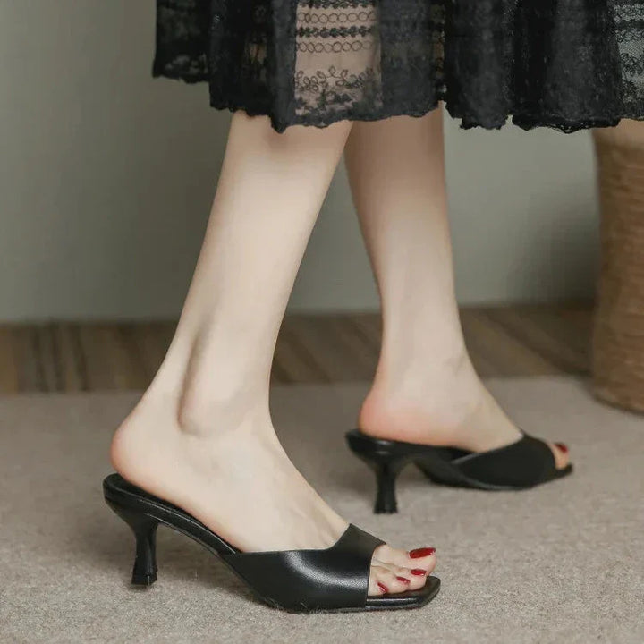 Womens Heeled Shoes Classic Fit