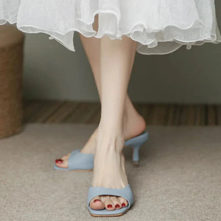 Womens Heeled Shoes Classic Fit