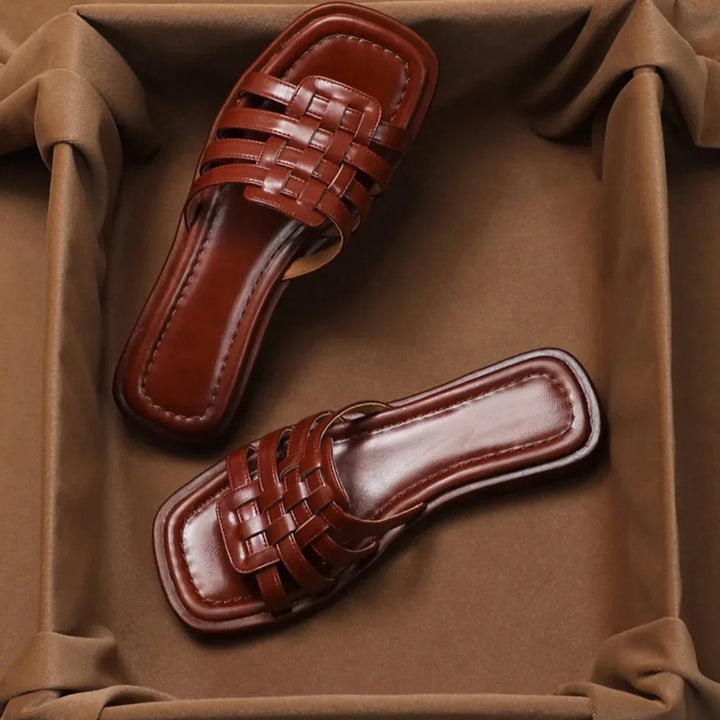 Womens Leather Flats Classic Fit