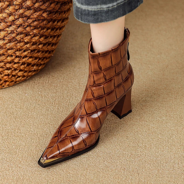Womens Genuine Leather Boots Classic Fit