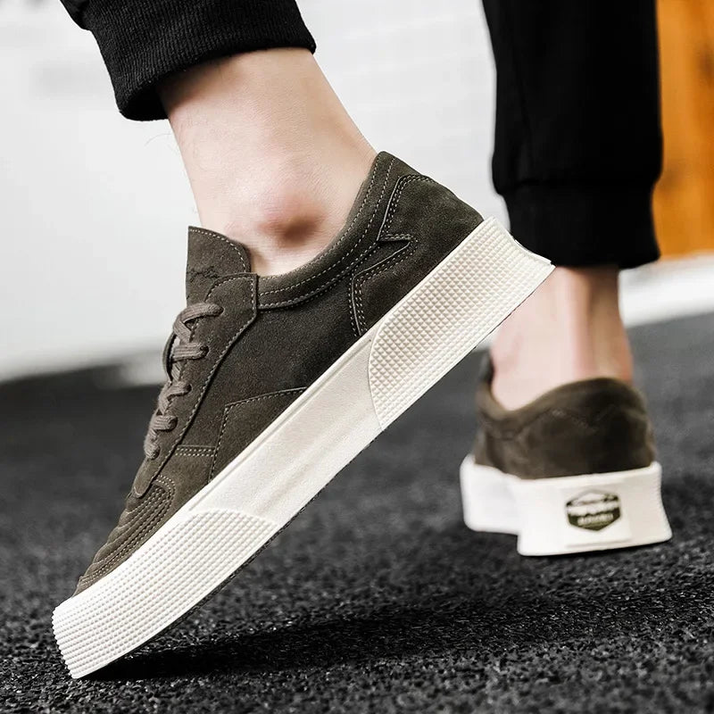 Unisex Sneakers Lightweight Breathable Design