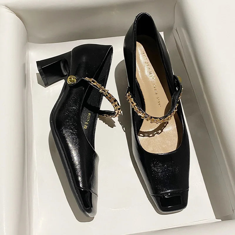 Womens Heeled Shoes Classic Fit