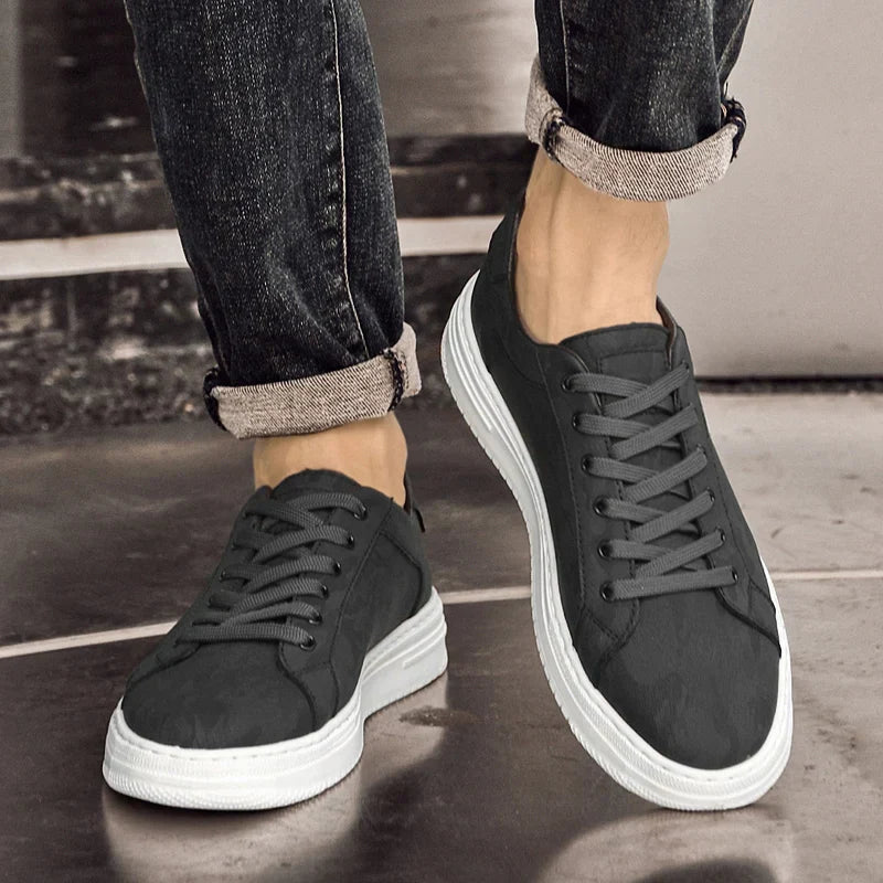 Unisex Sneakers Casual Comfortable Fit