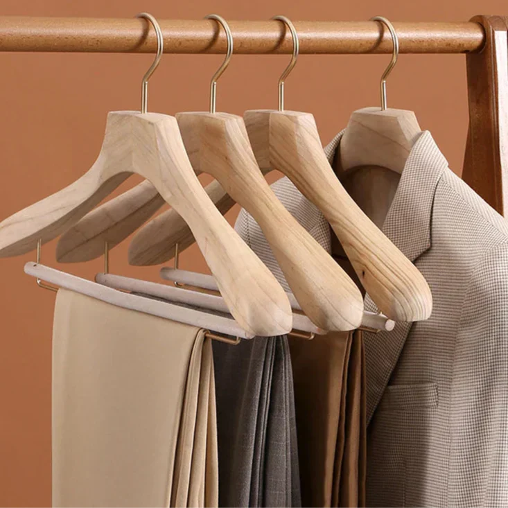 Wooden Broad Shoulder Hangers Pack Closet Organizers - BritishMode