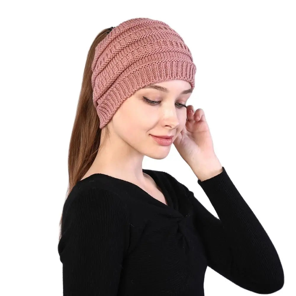 Womens Knit Ponytail Hat Soft Slouchy Fit - BritishMode