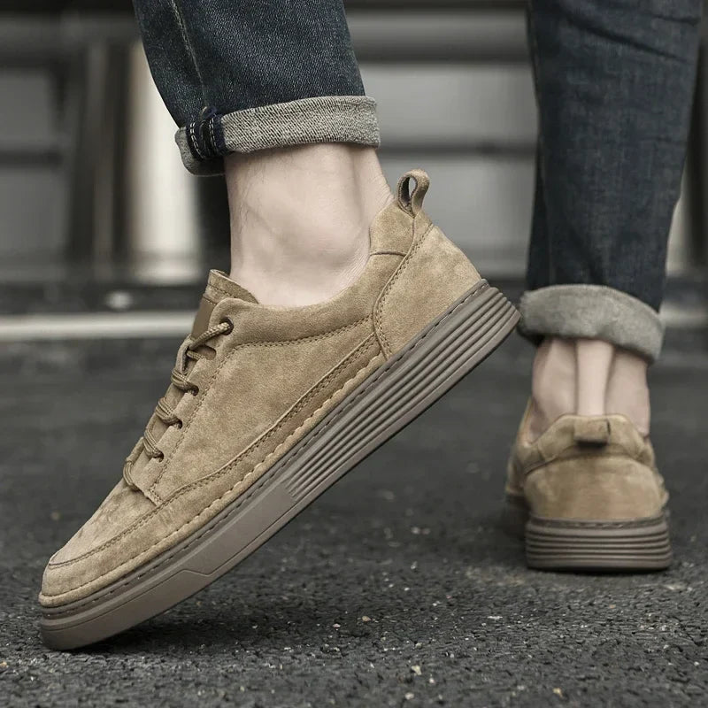 Unisex Suede Sneakers Casual Fit