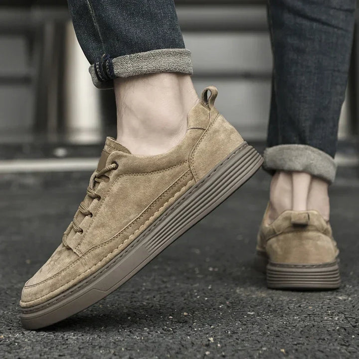 Unisex Suede Sneakers Casual Fit