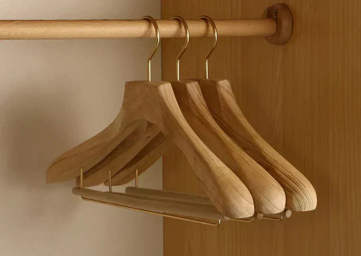 Wooden Broad Shoulder Hangers Pack Closet Organizers