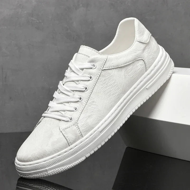 Unisex Sneakers Casual Comfortable Fit - BritishMode