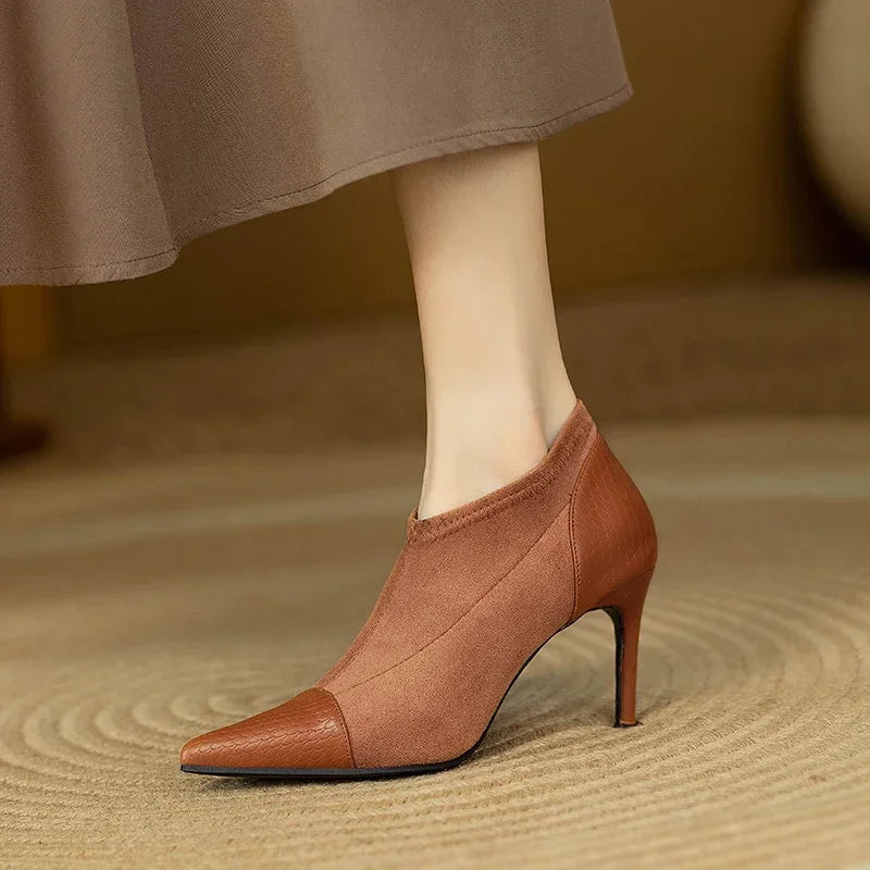 Womens Leather Heels Classic Fit