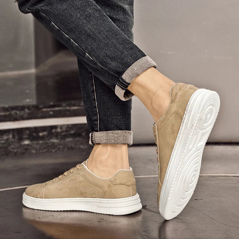 Unisex Sneakers Casual Comfortable Fit