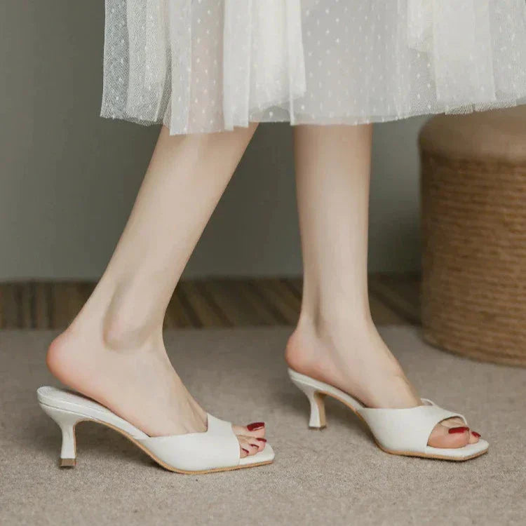 Womens Heeled Shoes Classic Fit