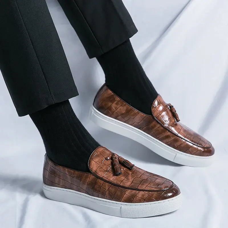 Mens Leather Loafers Embossed Breathable Refined Fit