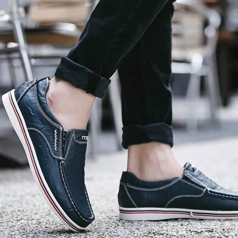 Mens Slip-On Moccasin Leather