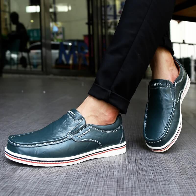 Mens Slip-On Moccasin Leather