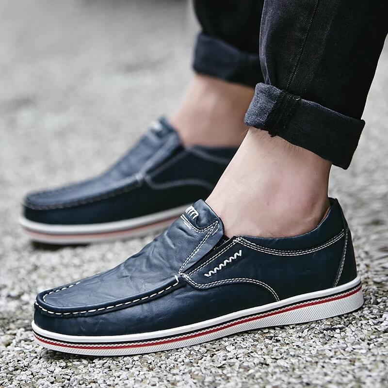 Mens Slip-On Moccasin Leather