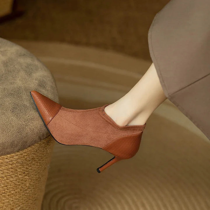 Womens Leather Heels Classic Fit