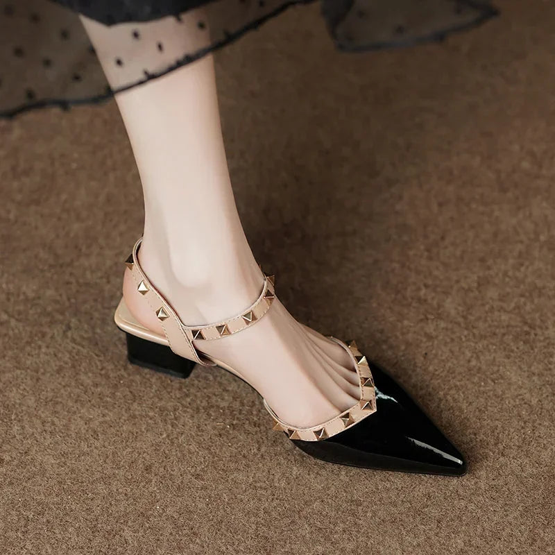 Womens Heeled Shoes Elegant Design