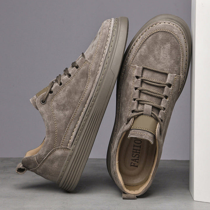 Unisex Suede Sneakers Casual Fit